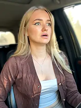 Snapshot of Devill_Angel_ chatting on October 9, 2025, 12:17 pm Devill Angel online show from October 9, 2025, 12:17 pm