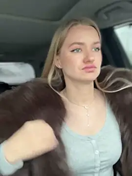 Devill Angel  online show from February 11, 2026, 9:09 am