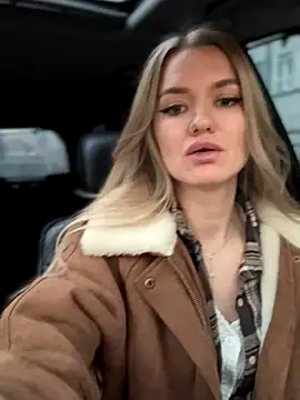 Devill Angel  online show from December 5, 2025, 9:19 am