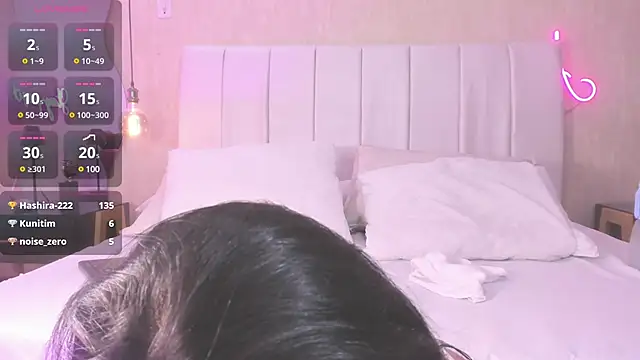 ashley-vega online show from February 26, 2025, 2:52 am