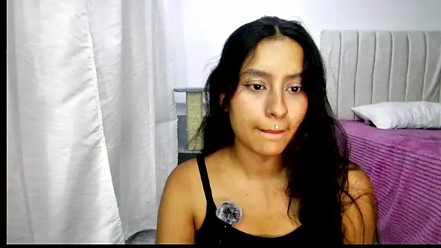 ashley-vega online show from November 10, 2025, 2:16 am