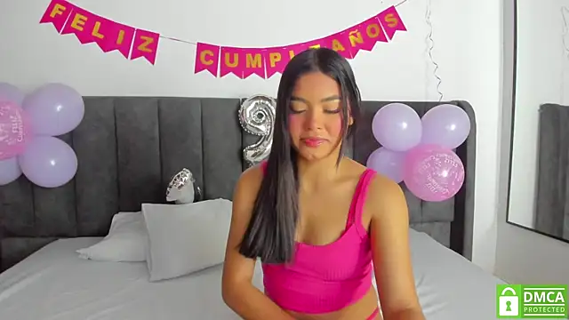 Snapshot of Rose_Evans__ chatting on March 11, 2025, 1:34 pm Rose Evans   online show from March 11, 2025, 1:34 pm