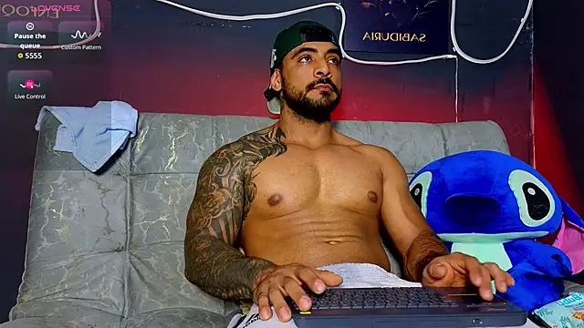 ERIC HARRISON online show from April 12, 2026, 8:23 pm