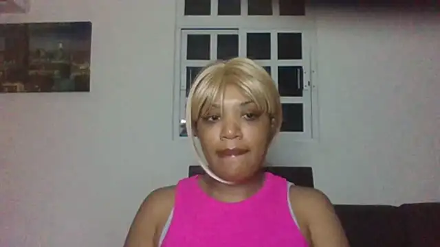 thekelliecapri online show from May 22, 2026, 4:43 am