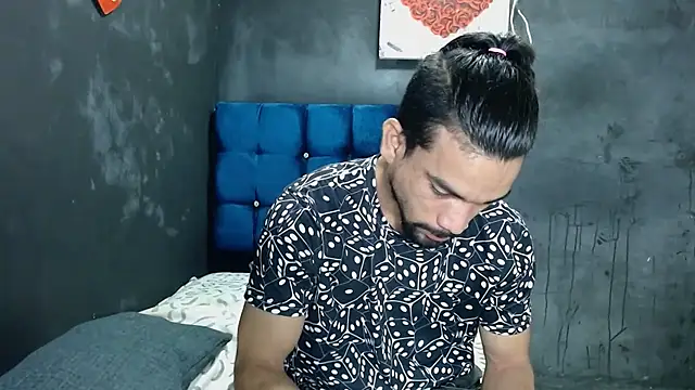 ryan musclexxx online show from January 3, 2025, 3:49 am