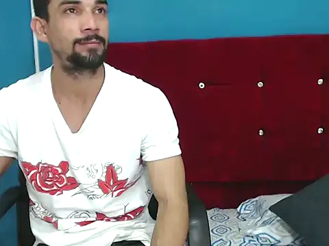 ryan musclexxx online show from December 26, 2024, 3:16 am