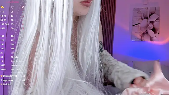 Snapshot of Kendall_Bunnyy chatting on March 15, 2025, 10:55 pm Kendall Bunnyy online show from March 15, 2025, 10:55 pm