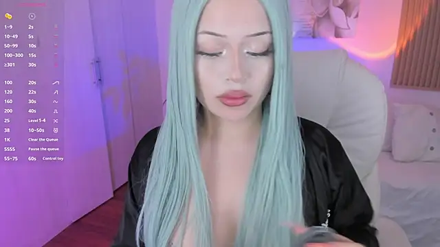 Snapshot of Kendall_Bunnyy chatting on March 7, 2025, 6:43 pm Kendall Bunnyy online show from March 7, 2025, 6:43 pm