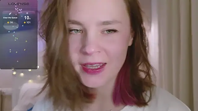 Pink SeaGul online show from February 7, 2025, 5:07 pm