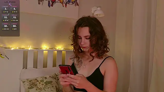 Pink SeaGul online show from September 22, 2025, 5:08 pm