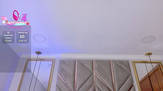 Snapshot of Lola_King chatting on October 6, 2025, 7:58 pm Lola King online show from October 6, 2025, 7:58 pm