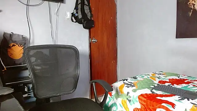 Lovebeng  online show from July 2, 2026, 10:05 pm