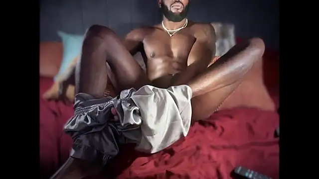 darkmattre07 online show from October 6, 2025, 7:58 pm