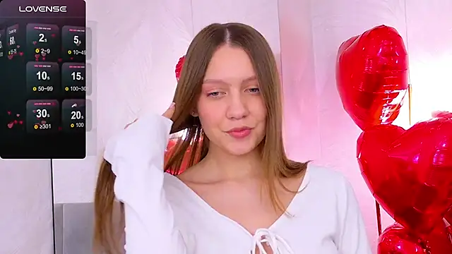 AliceBrayan online show from February 18, 2025, 11:33 am