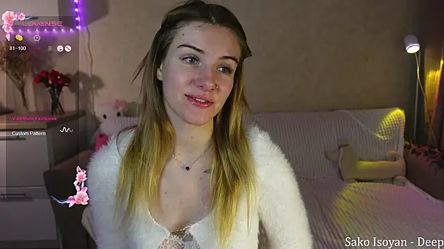 Snapshot of SpiceJessy chatting on October 3, 2025, 5:25 pm SpiceJessy online show from October 3, 2025, 5:25 pm