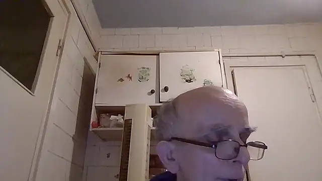 mariusica1xh online show from February 6, 2026, 10:50 pm