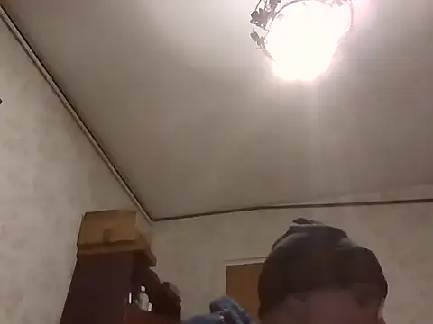 mariusica1xh online show from October 5, 2025, 8:54 pm