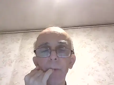 mariusica1xh online show from September 21, 2025, 5:29 pm