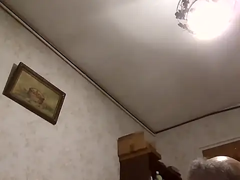 mariusica1xh online show from September 19, 2025, 11:31 pm