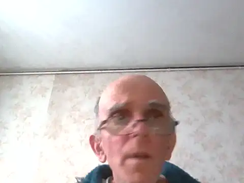 mariusica1xh online show from October 11, 2025, 12:17 pm