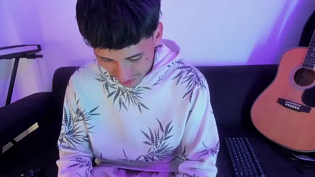 Henrikk senn online show from January 10, 2026, 1:56 am