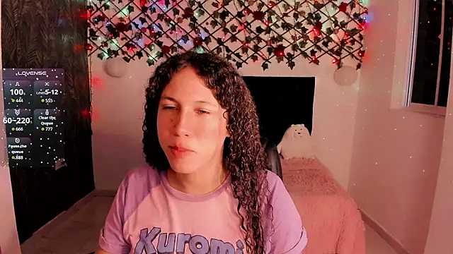 Snapshot of Lilith_Miller21 chatting on September 23, 2025, 7:32 pm Lilith Miller21 online show from September 23, 2025, 7:32 pm