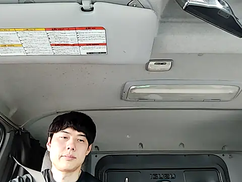 whitebriefboy online show from May 28, 2026, 9:43 pm