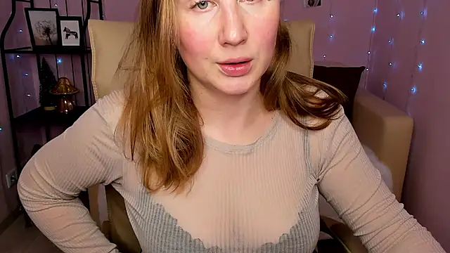 Helens love online show from February 11, 2025, 7:54 am