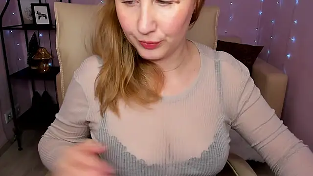 Helens love online show from February 4, 2025, 4:48 am