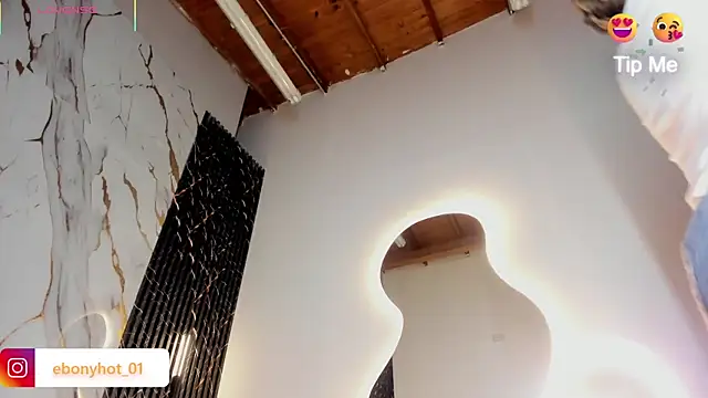 Snapshot of ebony_hot1 chatting on October 7, 2025, 2:18 pm ebony hot1 online show from October 7, 2025, 2:18 pm