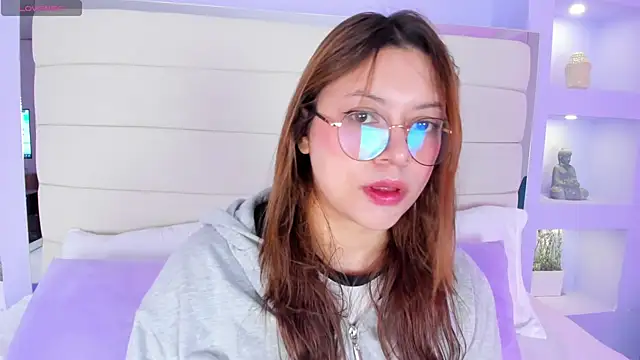 Lanna18 online show from February 15, 2025, 11:50 am
