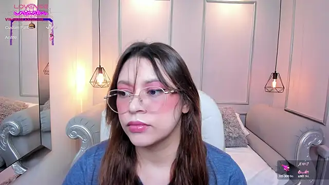 Lanna18 online show from September 30, 2025, 11:49 am