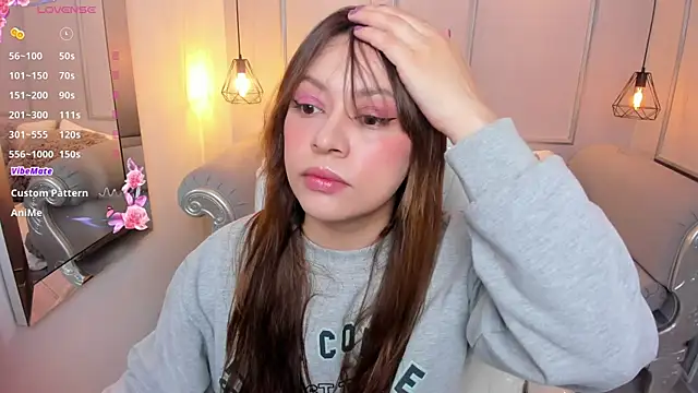 Lanna18 online show from October 22, 2025, 11:53 am