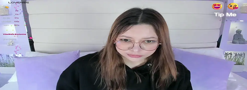Lanna18 online show from February 25, 2025, 11:43 am