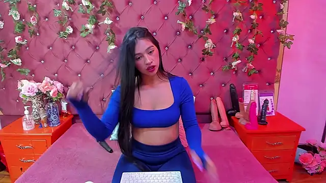 Snapshot of Mariana_Prin chatting on September 27, 2025, 2:50 am Mariana Prin online show from September 27, 2025, 2:50 am