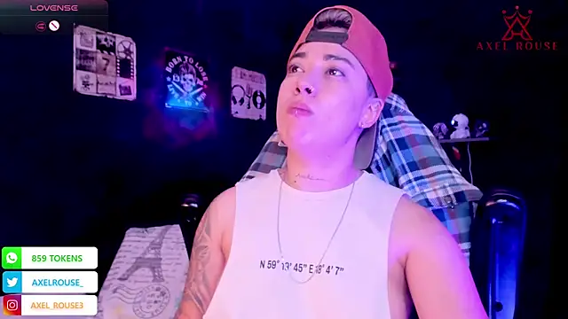 Snapshot of AxelRouse_1 chatting on October 29, 2025, 3:33 pm AxelRouse 1 online show from October 29, 2025, 3:33 pm