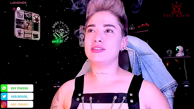 Snapshot of AxelRouse_1 chatting on October 3, 2025, 11:50 pm AxelRouse 1 online show from October 3, 2025, 11:50 pm