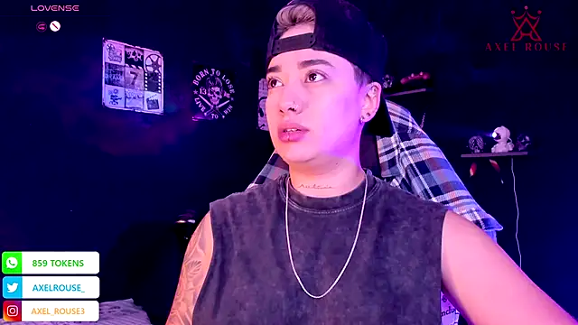 Snapshot of AxelRouse_1 chatting on October 10, 2025, 3:35 pm AxelRouse 1 online show from October 10, 2025, 3:35 pm