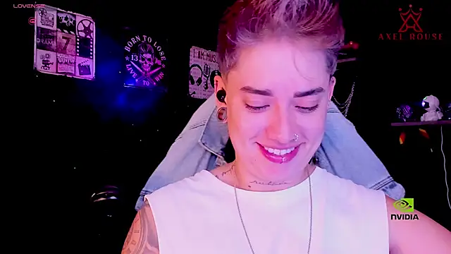 Snapshot of AxelRouse_1 chatting on September 26, 2025, 6:37 pm AxelRouse 1 online show from September 26, 2025, 6:37 pm