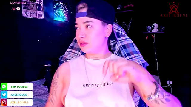 Snapshot of AxelRouse_1 chatting on October 14, 2025, 11:04 pm AxelRouse 1 online show from October 14, 2025, 11:04 pm