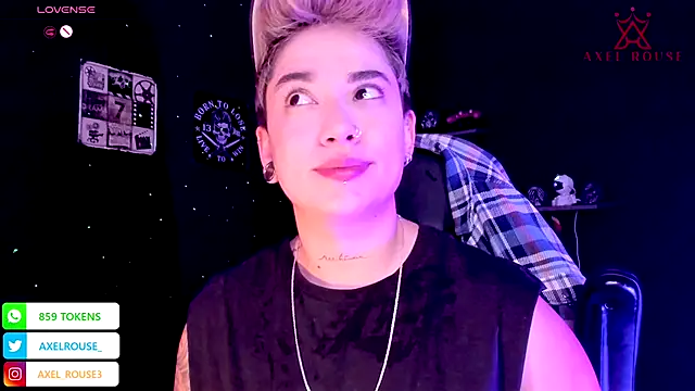 Snapshot of AxelRouse_1 chatting on October 17, 2025, 7:26 pm AxelRouse 1 online show from October 17, 2025, 7:26 pm