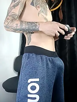 Snapshot of semalas69 chatting on October 8, 2025, 1:07 am semalas69 online show from October 8, 2025, 1:07 am