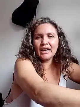 helenca43 online show from March 15, 2025, 3:16 pm