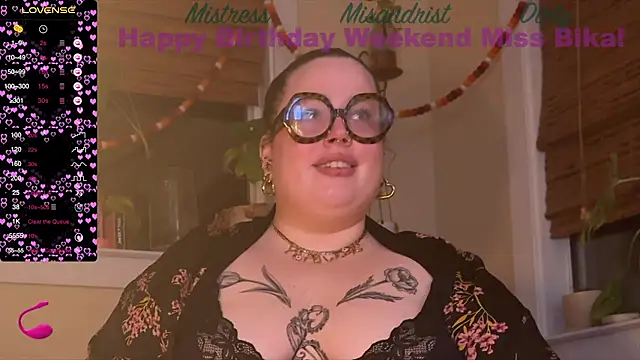 MissBika online show from January 12, 2025, 5:56 am