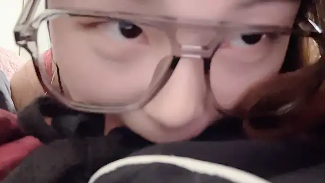 Snapshot of Sweet-Angel999 chatting on February 23, 2026, 3:34 pm Sweet-Angel999 online show from February 23, 2026, 3:34 pm