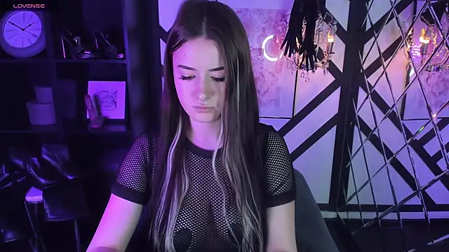 Lily Moonlight online show from January 23, 2025, 11:04 am