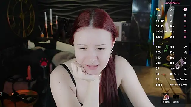 Lily Moonlight online show from March 3, 2026, 7:26 am