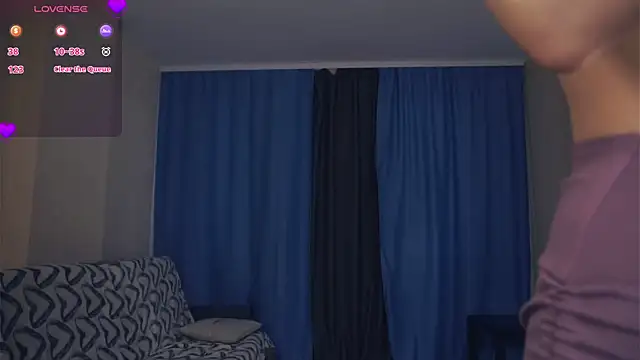 Snapshot of DarelHerlan chatting on October 1, 2025, 5:12 am DarelHerlan online show from October 1, 2025, 5:12 am