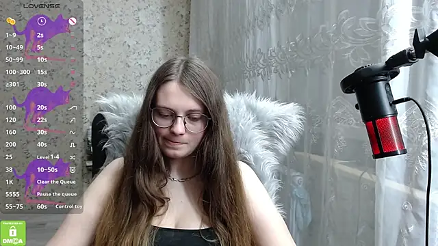 Nana Hot online show from February 28, 2025, 7:14 pm