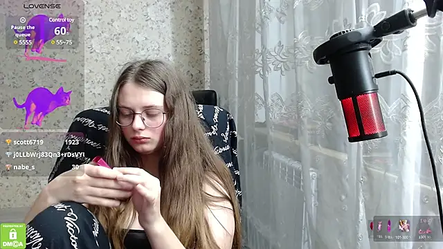 Nana Hot online show from February 6, 2025, 7:40 pm